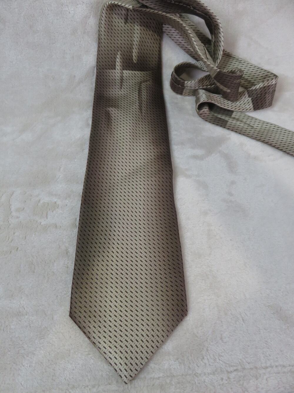 Vintage Steven Land Tie 100% Silk Designer Men's Neck Tie 4"x57"